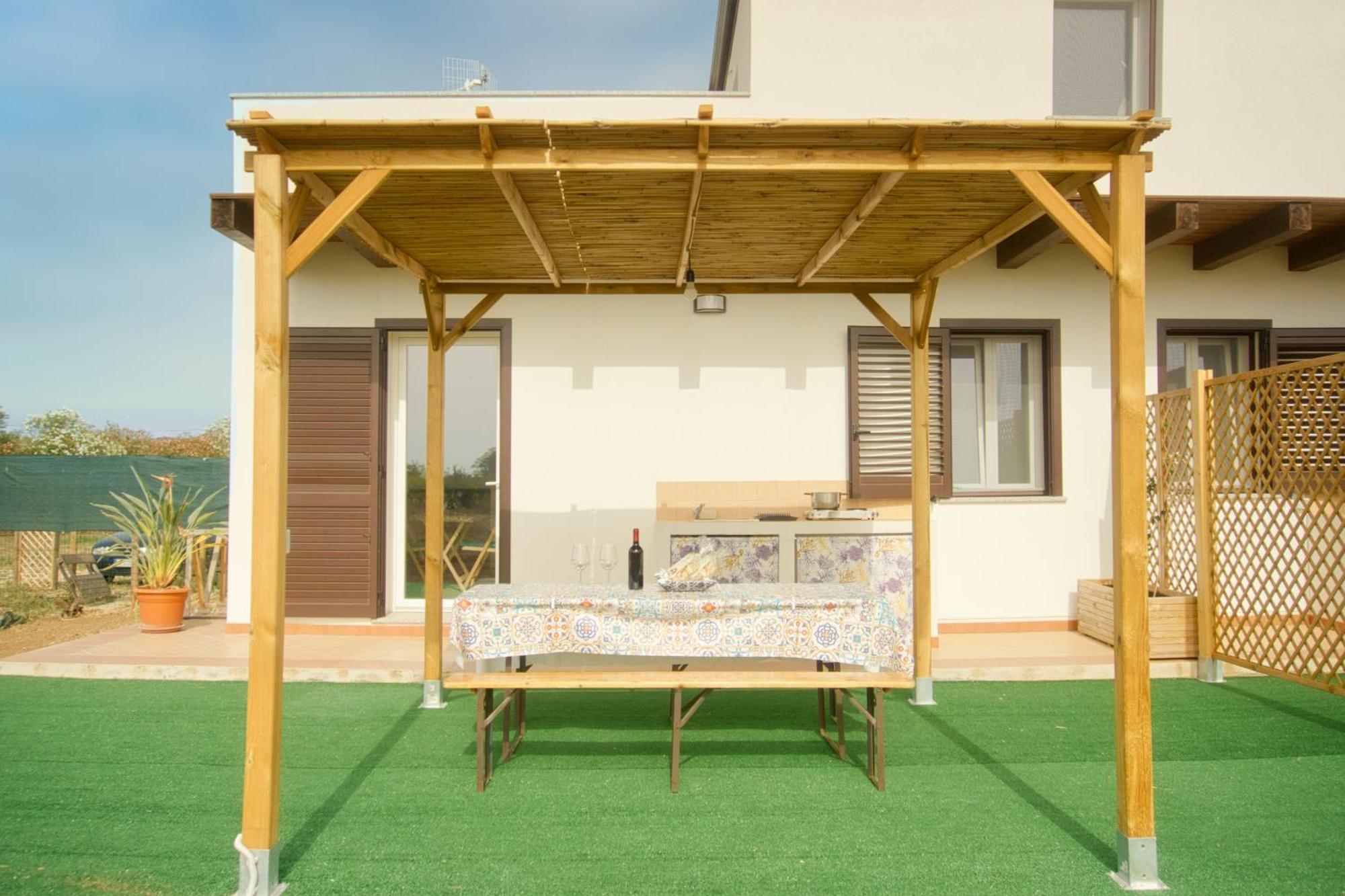 Guesthouse I Tramonti Olmedo Exterior foto